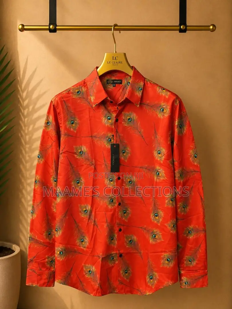 Men’S Long-Sleeved Button-Down Shirt
