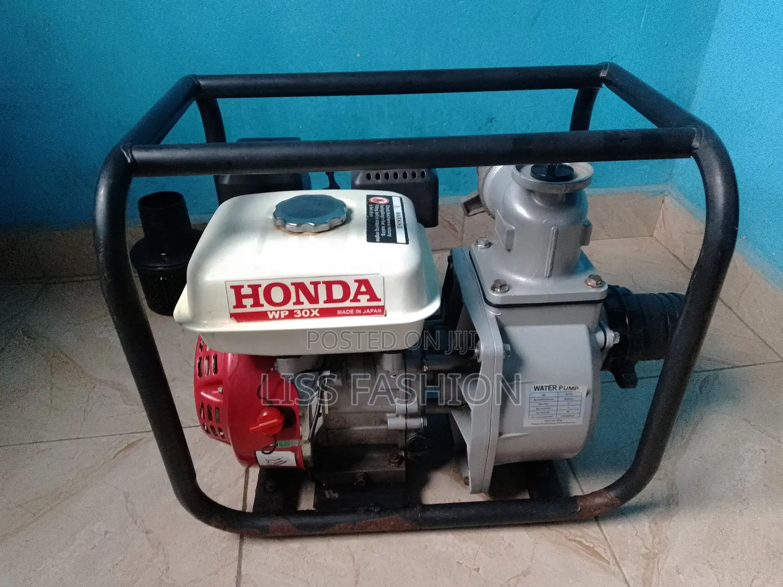 Slightly Used Honda 7.5hp Water Pump, 3inches