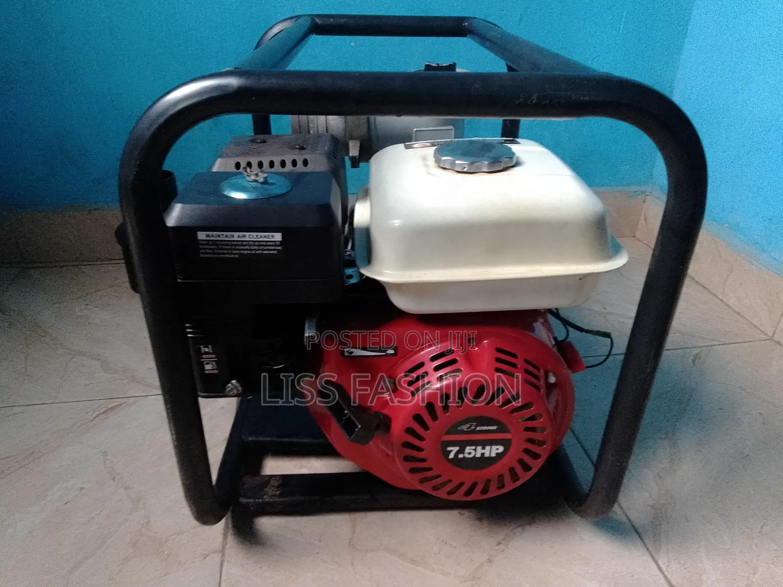 Slightly Used Honda 7.5hp Water Pump, 3inches