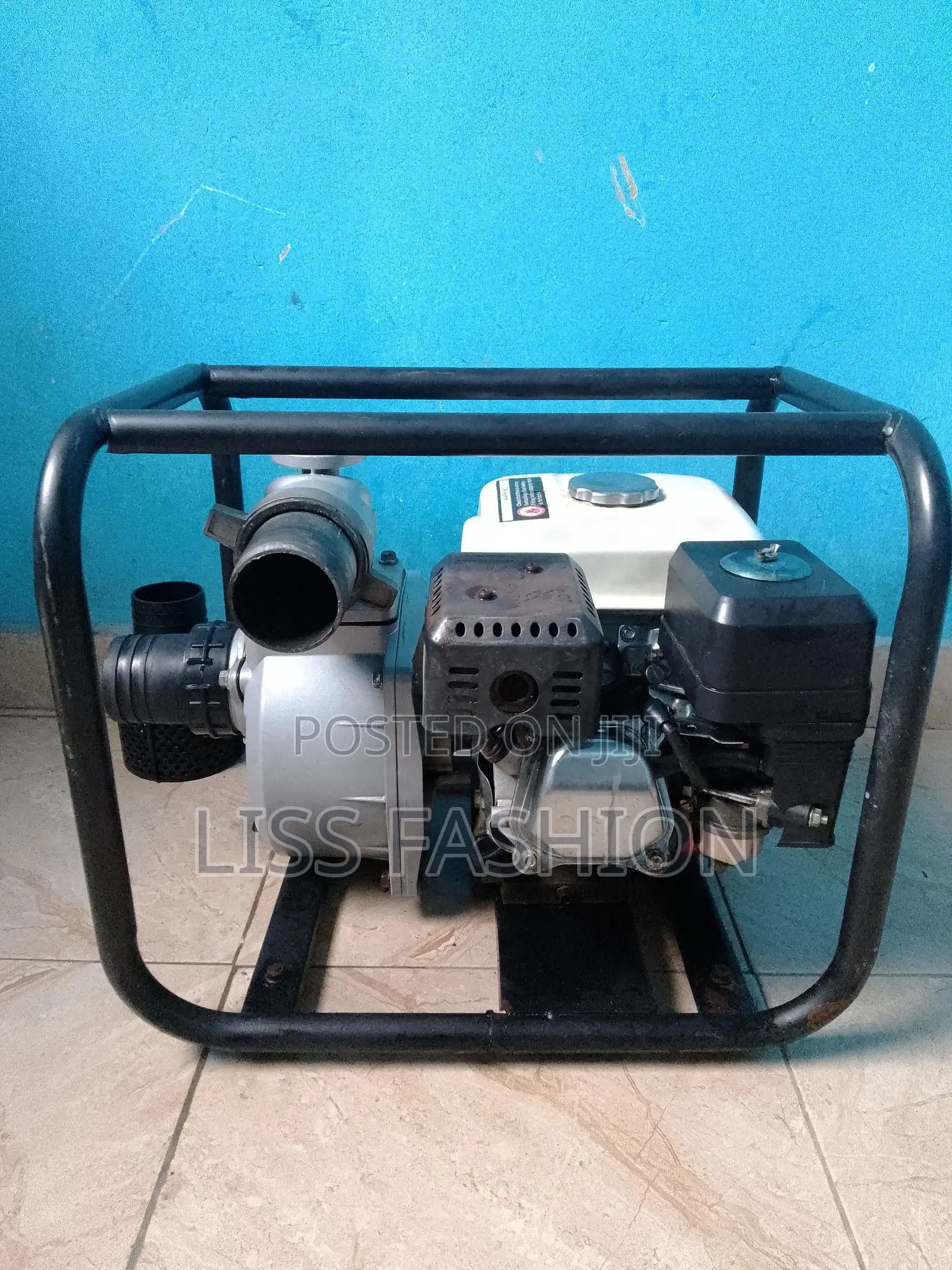 Slightly Used Honda 7.5hp Water Pump, 3inches