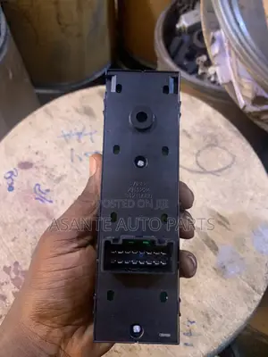 Hyundai Ix35 Door Switch