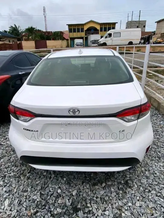 Toyota Corolla 2020 White