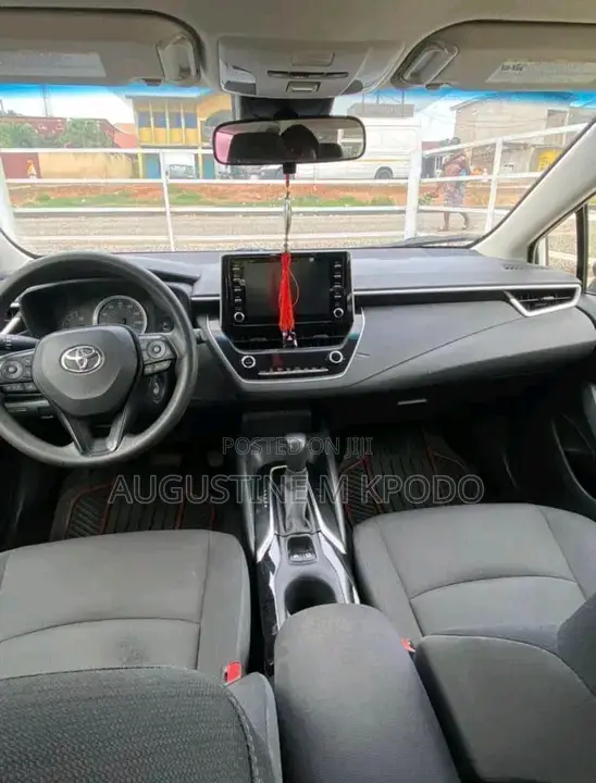 Toyota Corolla 2020 White