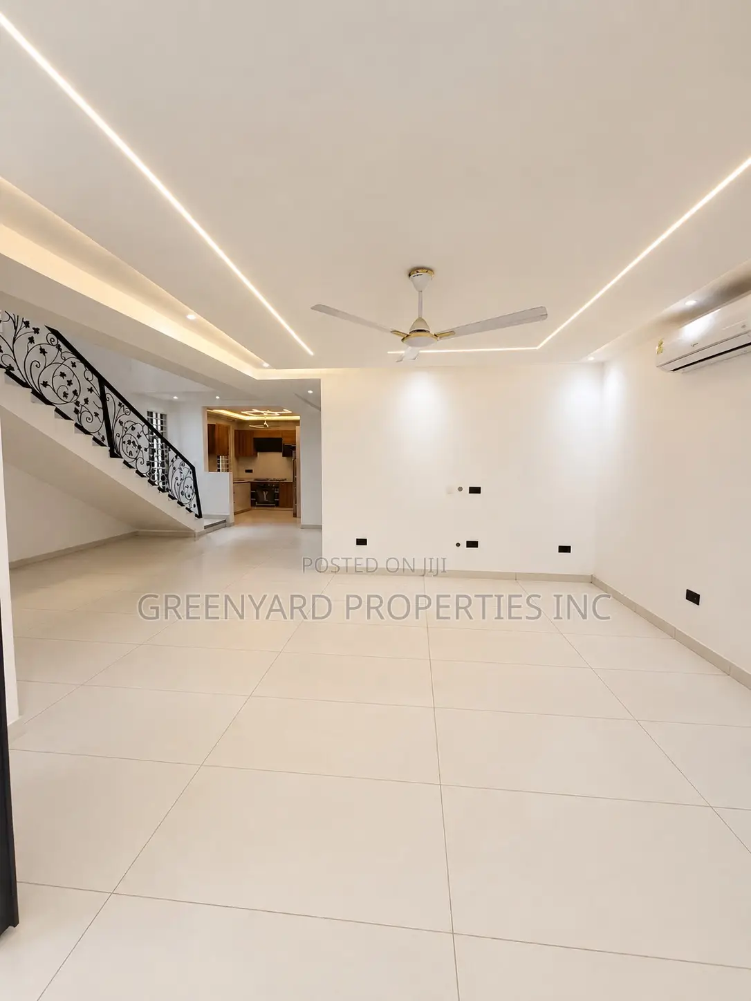 4bdrm House in Hills Makarios, East Legon for sale