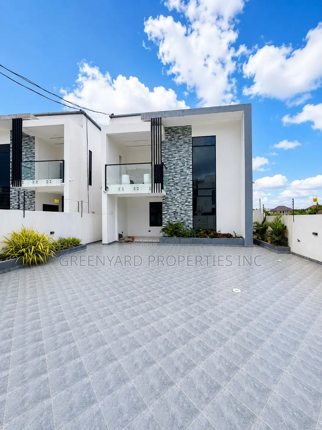 4bdrm House in Hills Makarios, East Legon for sale