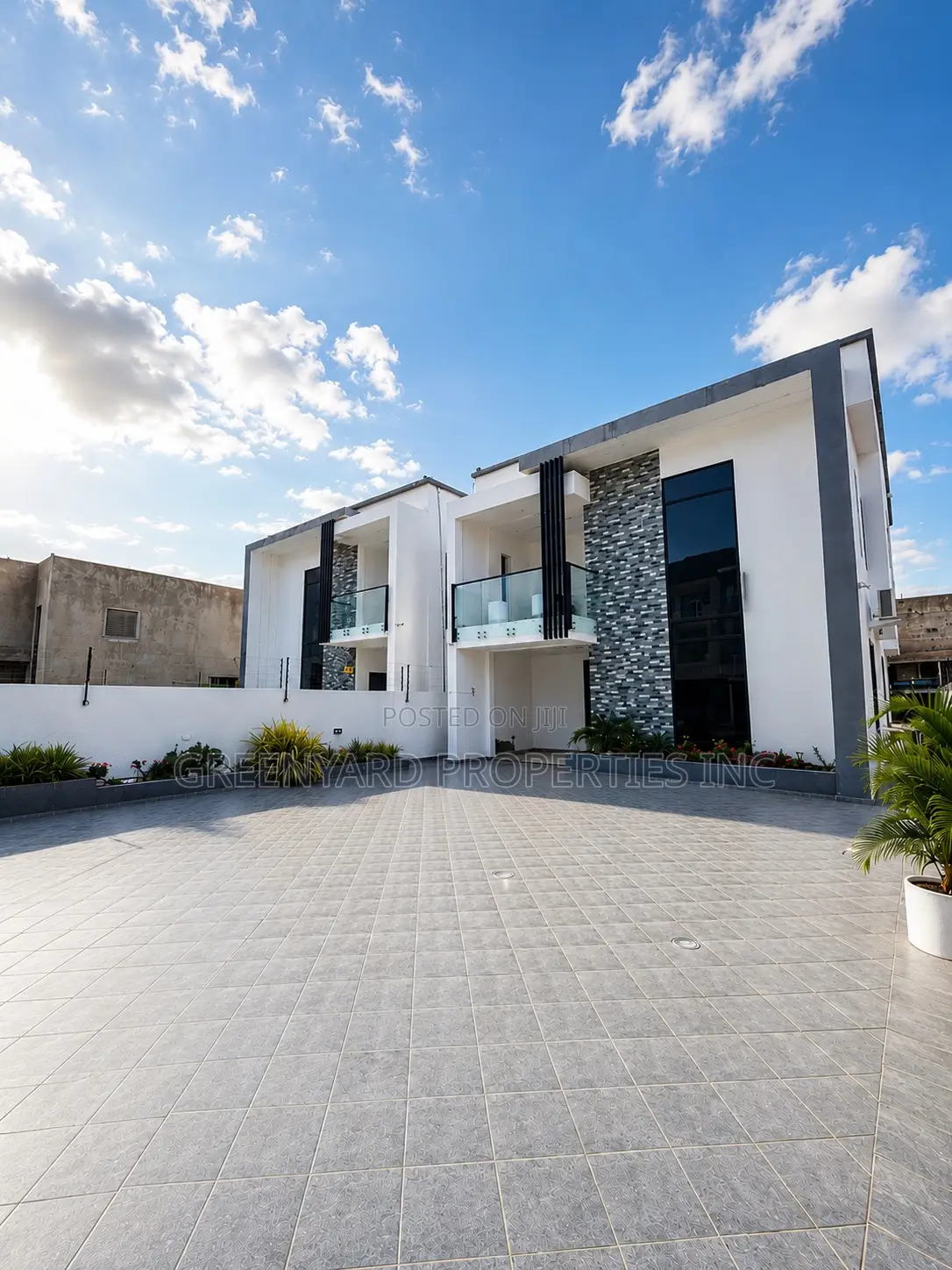 4bdrm House in Hills Makarios, East Legon for sale