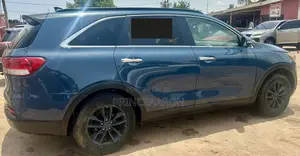 Kia Sorento 4dr SUV 2016 Blue