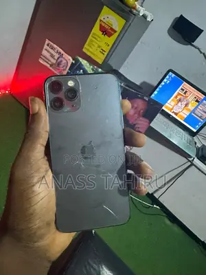 Apple iPhone 11 Pro 64 GB Black