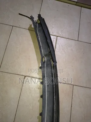 2016 Chevrolet Spark Front Wiper Panel