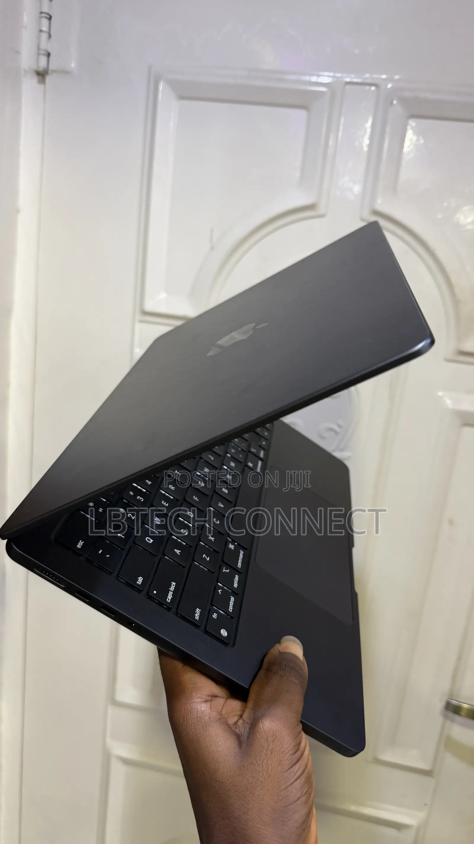 Laptop Apple MacBook Pro 2024 M4 Pro 24GB Apple M4 Pro SSD 512GB