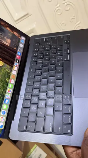 Laptop Apple MacBook Pro 2024 M4 Pro 24GB Apple M4 Pro SSD 512GB
