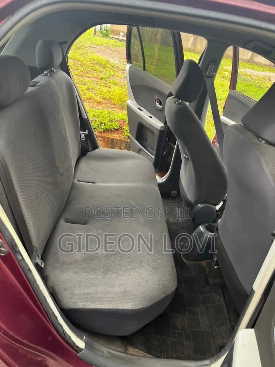 Toyota Vitz 2010 Brown