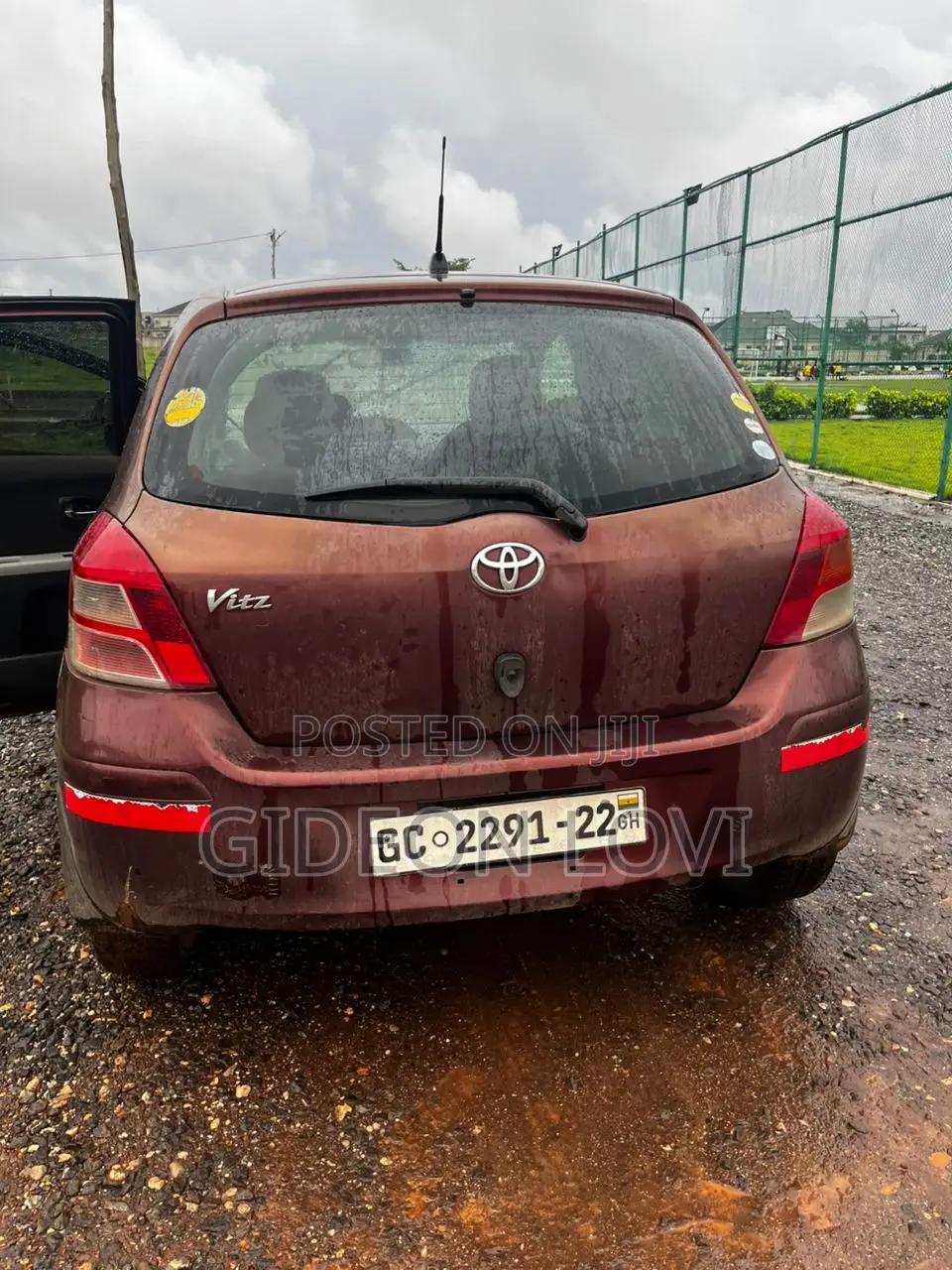 Toyota Vitz 2010 Brown