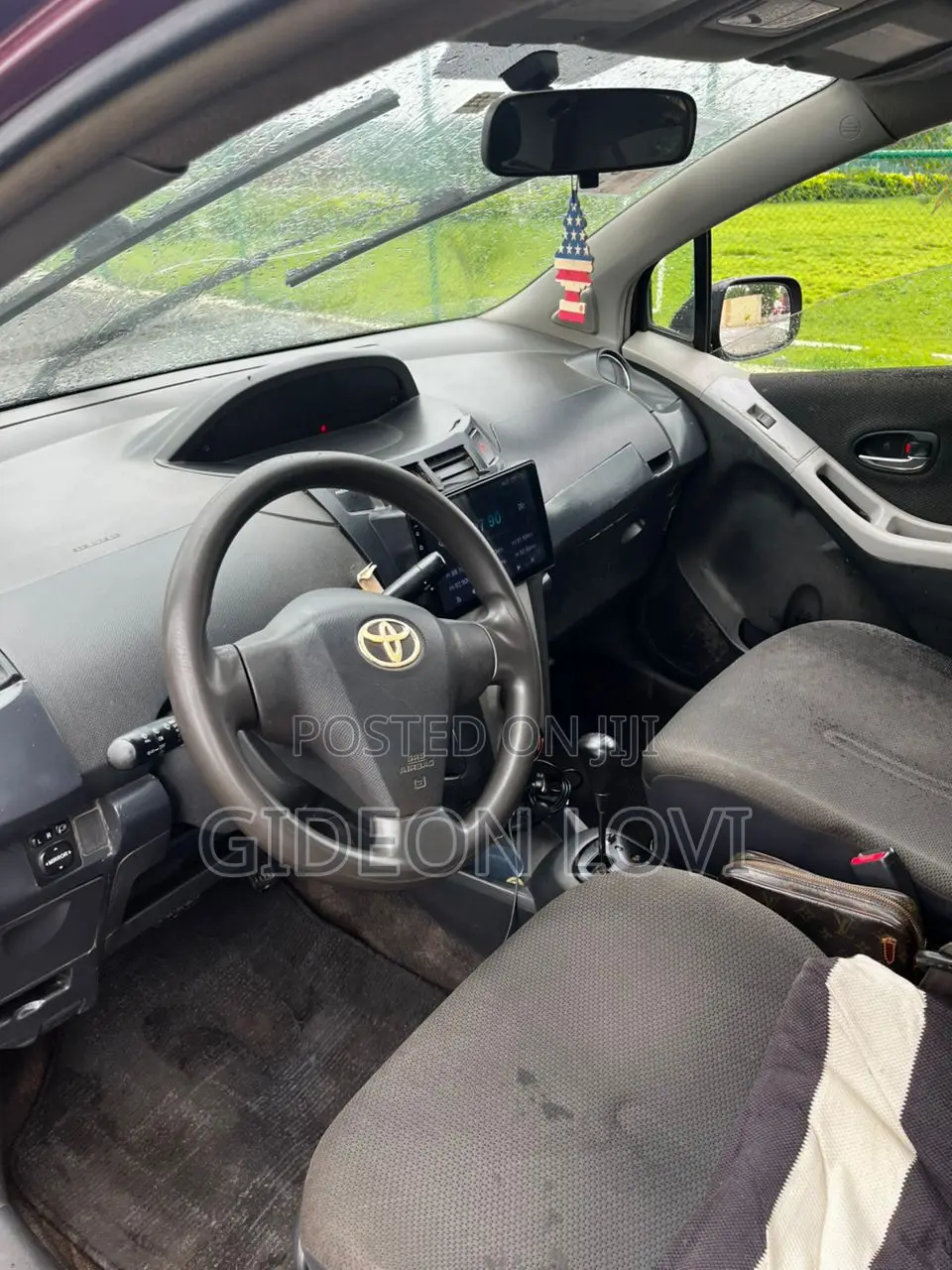 Toyota Vitz 2010 Brown