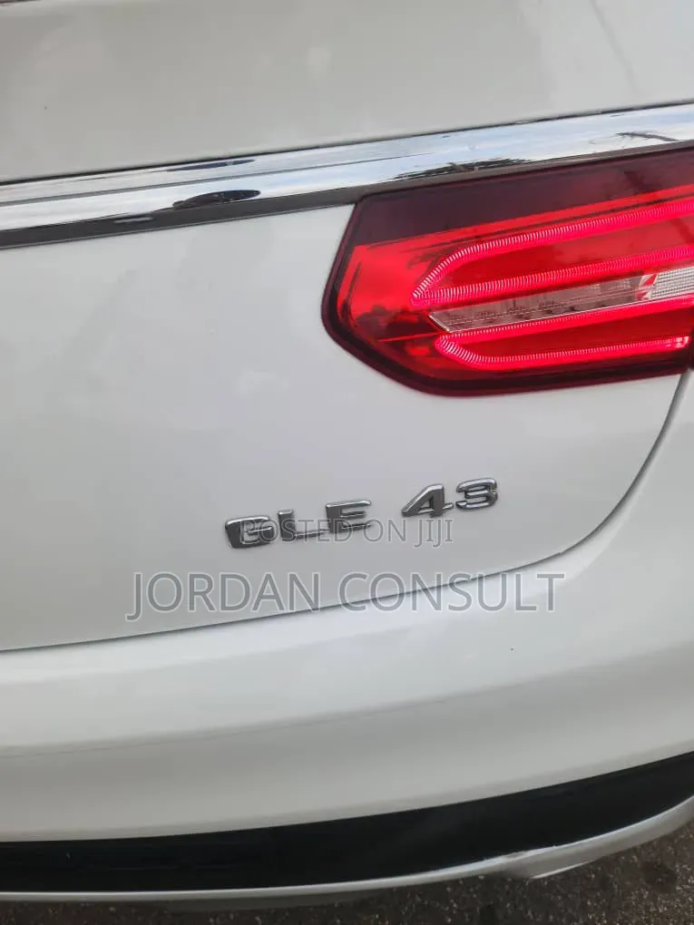 Mercedes-Benz GLE-Class AMG GLE 43 4MATIC 2018 White