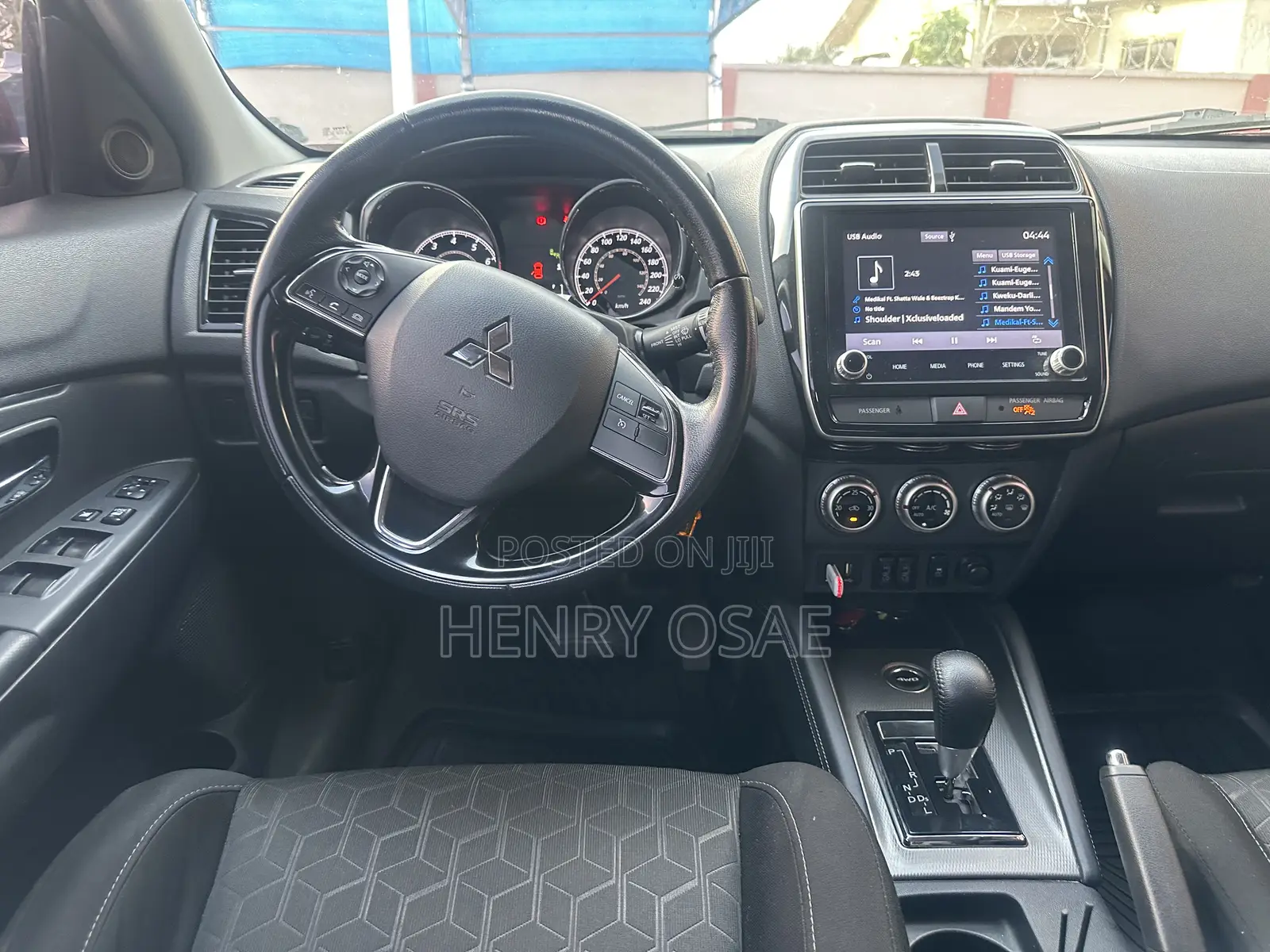 Mitsubishi Outlander 2.0 PHEV AWD 2021 Red