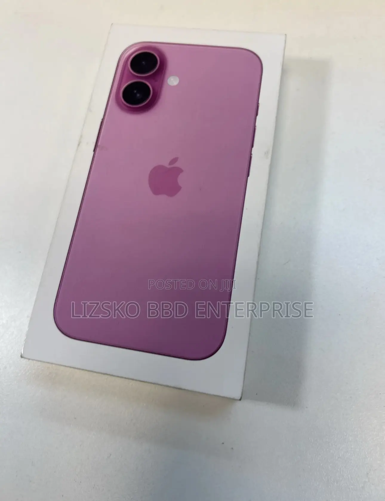New Apple iPhone 16 128 GB Pink
