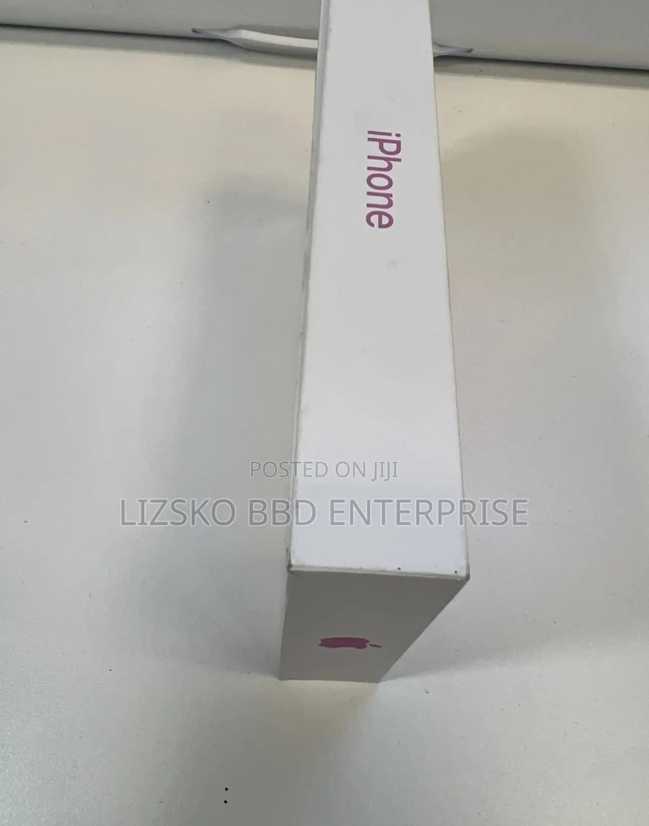 New Apple iPhone 16 128 GB Pink