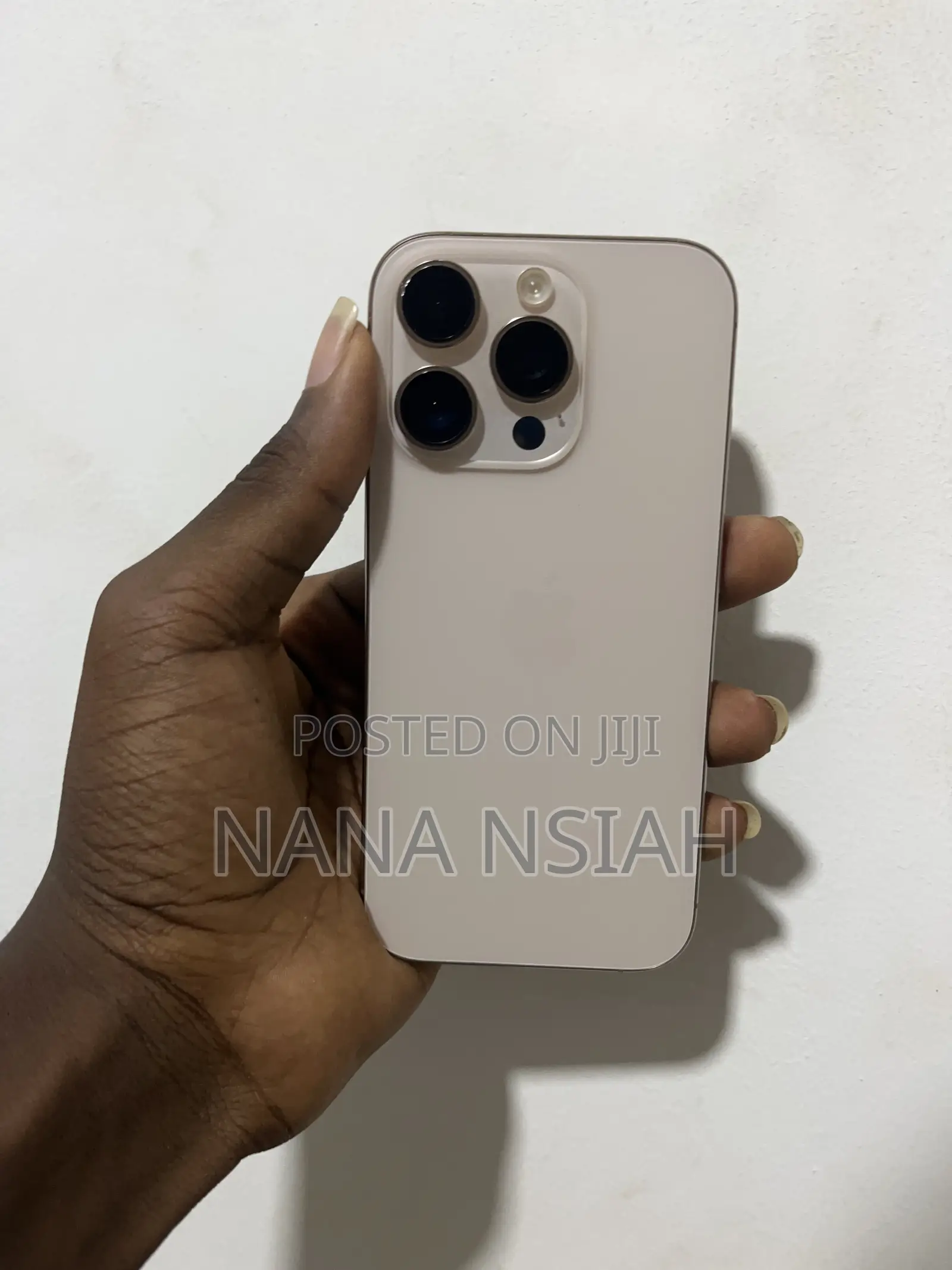 Apple iPhone 16 Pro 128 GB Gold