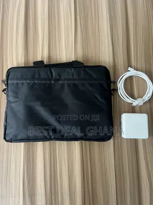 Laptop Apple MacBook Air 2020 8GB Intel Core i3 SSD 128GB