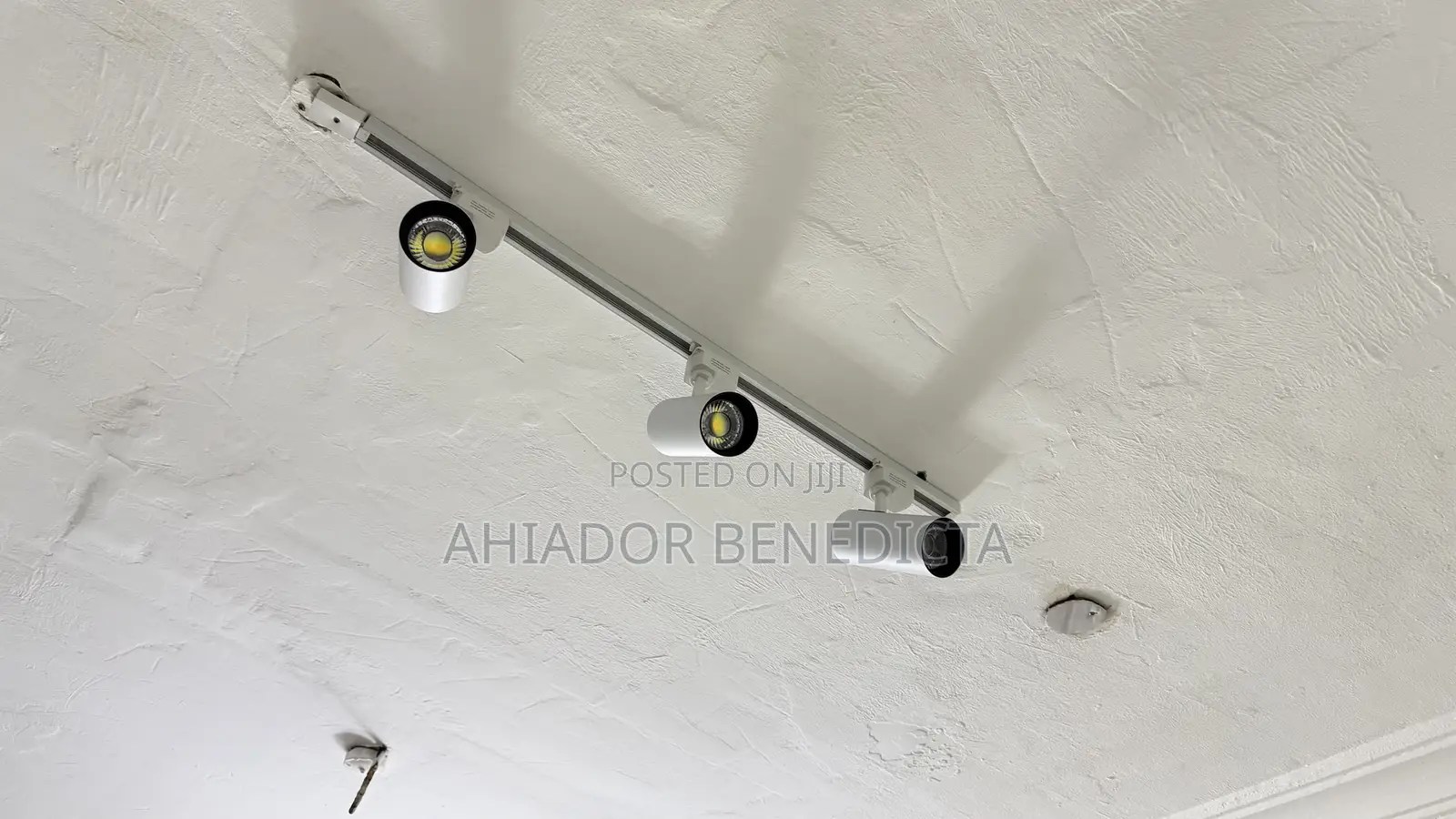 Chandelier, 3-Head Track Light Bowl Lights for Sale