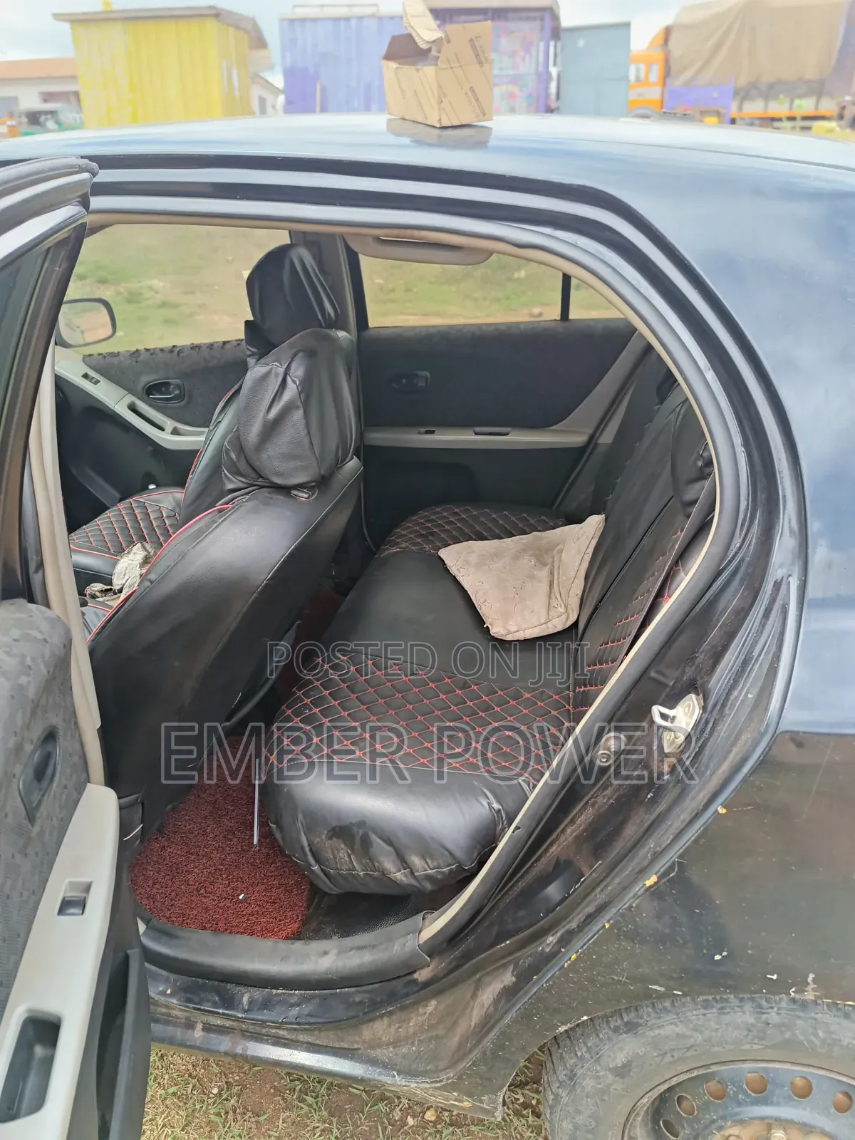 Toyota Vitz 2010 Black