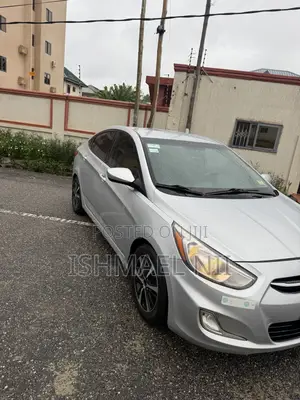 Hyundai Accent SE Sedan 2016 Silver