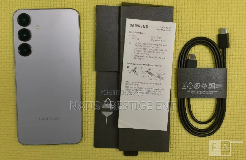 New Samsung Galaxy S25 256 GB Silver
