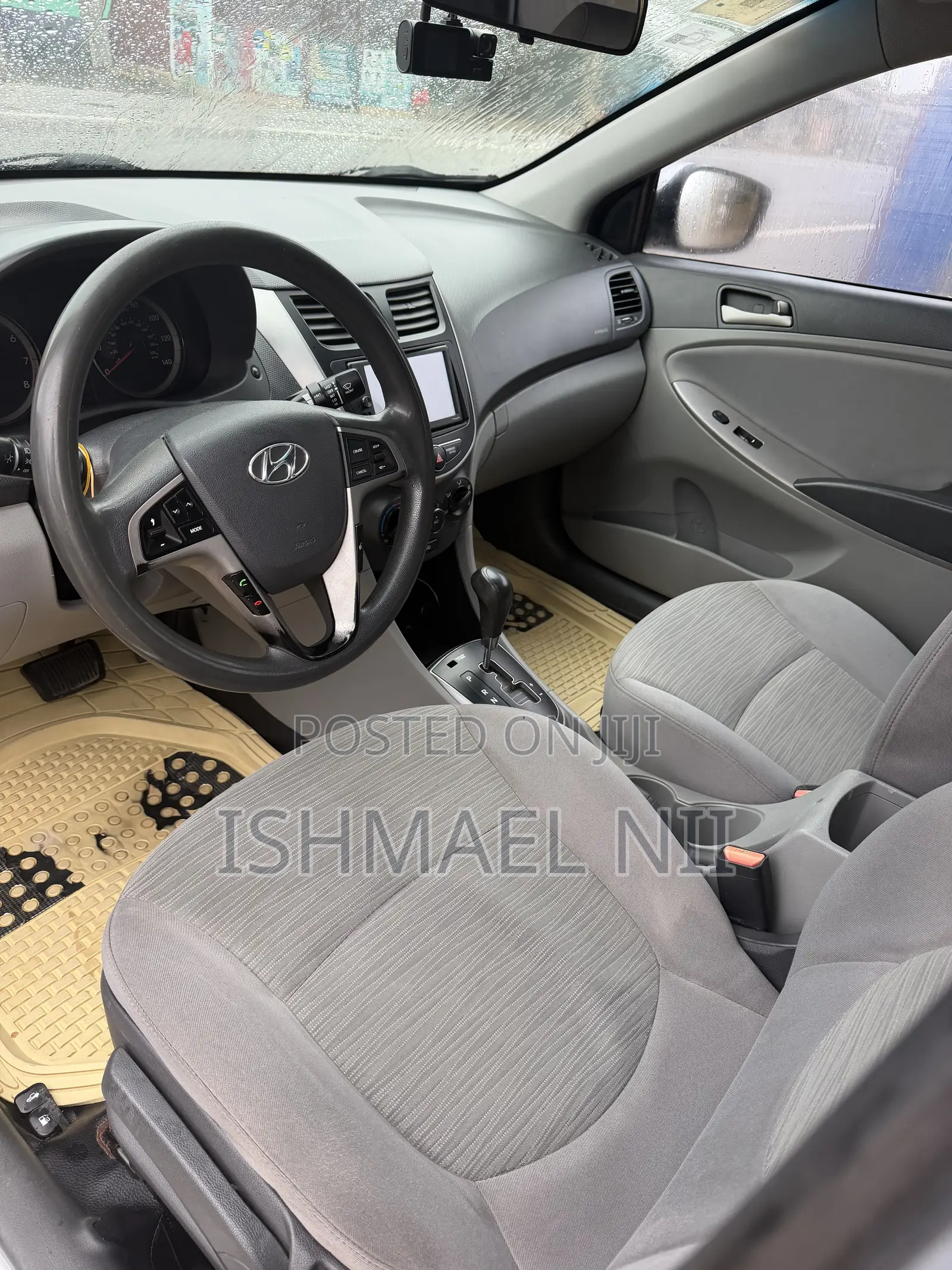 Hyundai Accent SE Sedan 2016 Silver