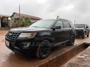 Ford Explorer Base 4dr 4x4 (2.3L 4cyl 6A) 2017 Black