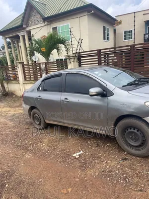 Toyota Belta 2010 Gray
