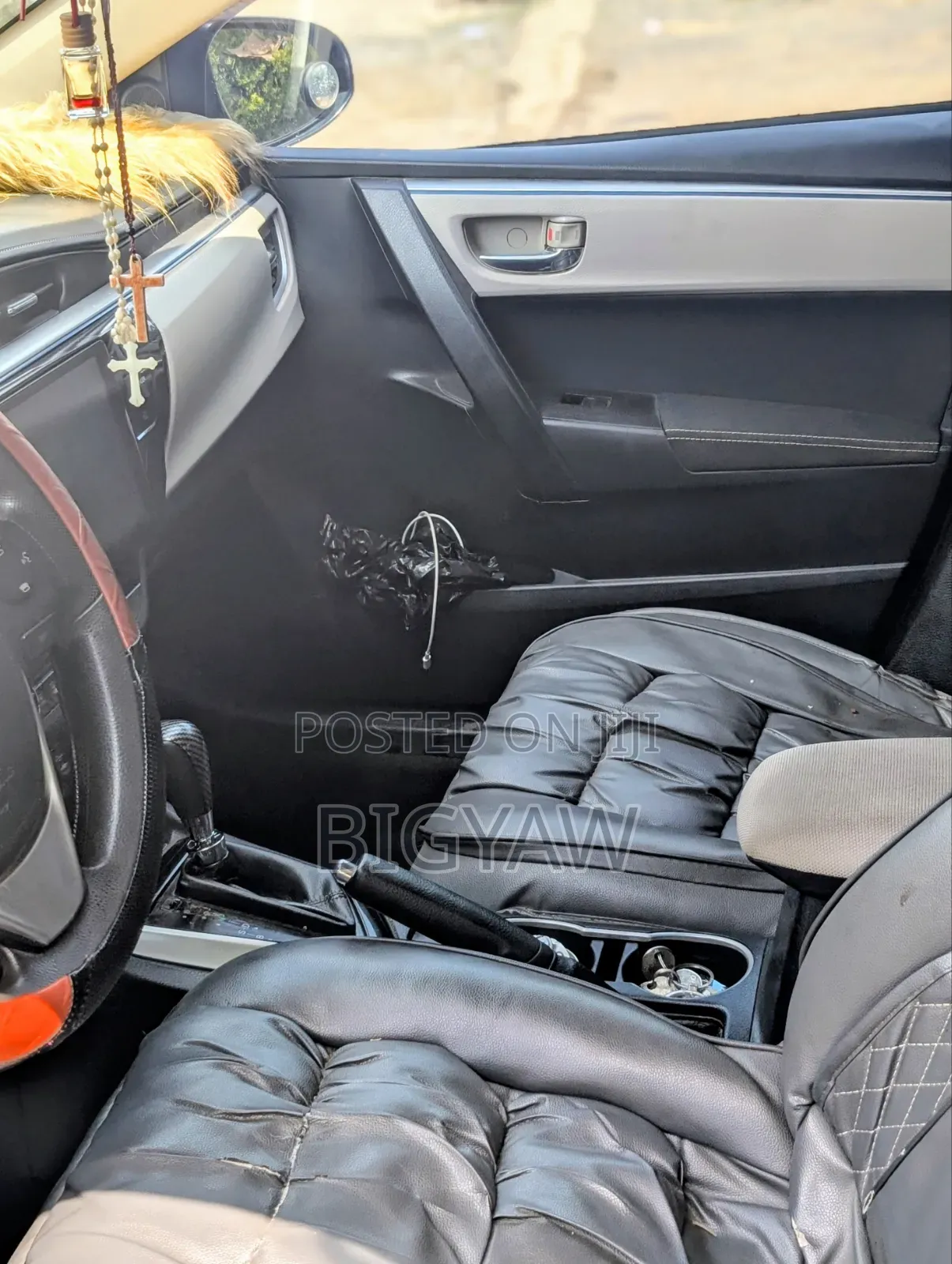 Toyota Corolla 2015 Gray