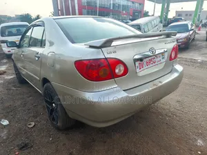 Toyota Corolla 1.8 2008 Gold