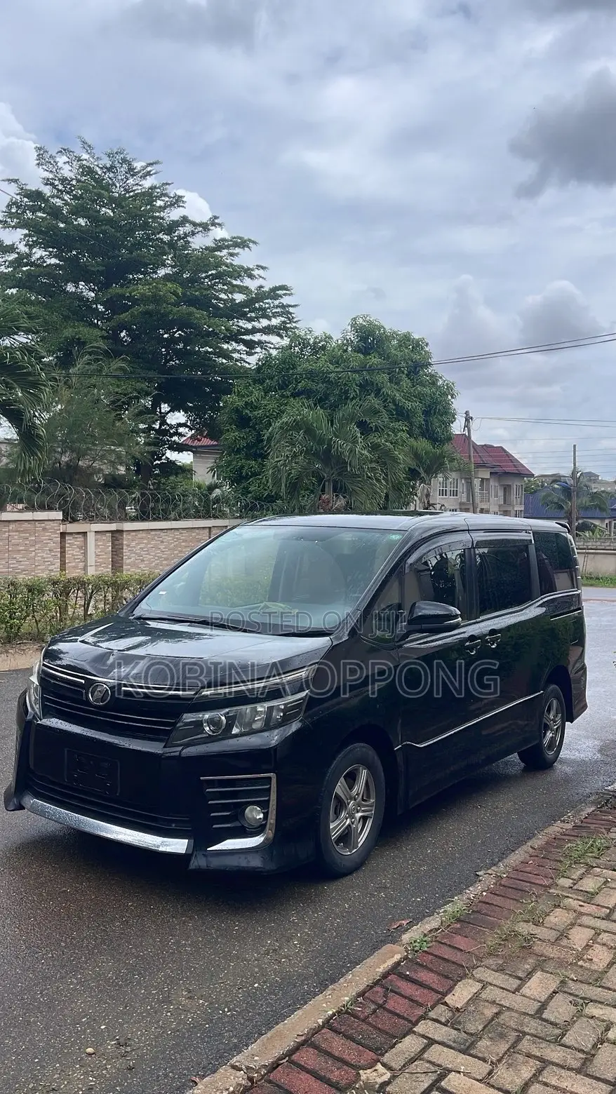Toyota Voxy 2015 Black
