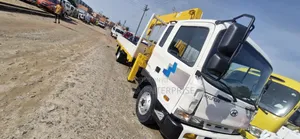 Hyundai 5 Ton Crane 7 Ton