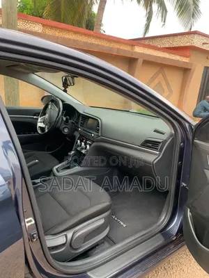 Hyundai Elantra 2020 Blue