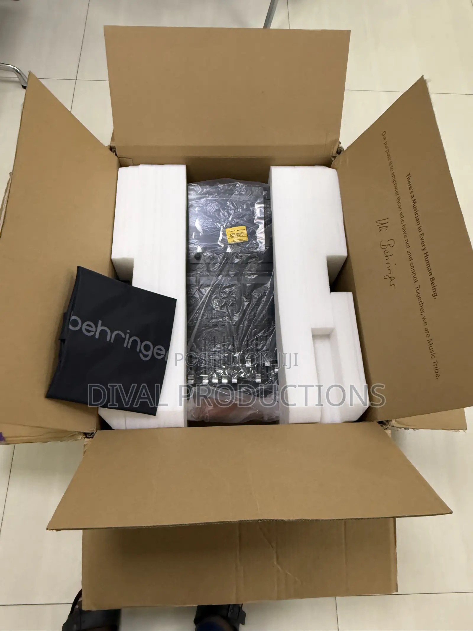 Behringer Wing Compact Digital Mixer