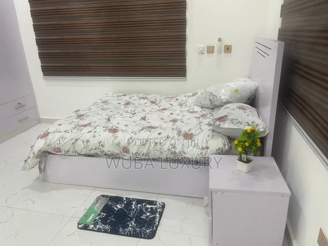 3 Bedroom Fully Furnished Short Stay Apartment