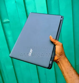 New Laptop Acer Aspire 5 4GB Intel HDD 320GB