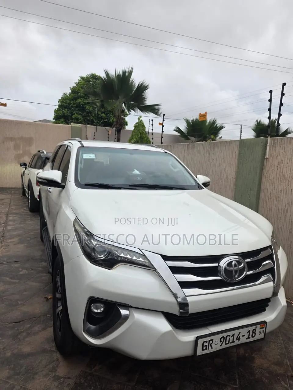 Toyota Fortuner 2.4 D AWD 2018 White