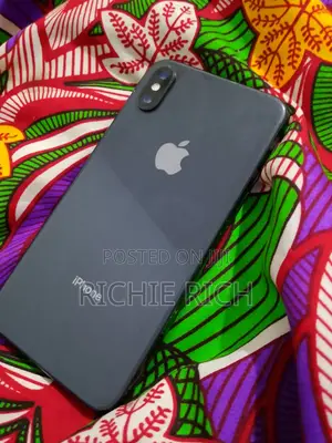Apple iPhone X 64 GB Black