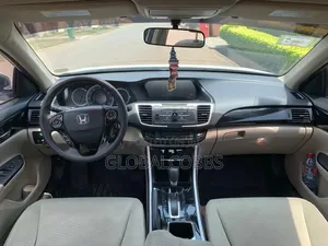 Honda Accord 2017 White