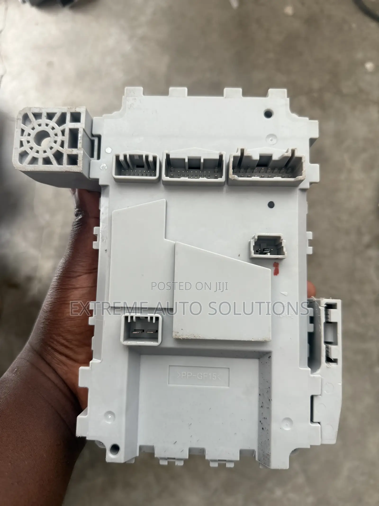 2023 2024 Honda Cr-v Ex-L Interior Cabin Fuse Box Control Module