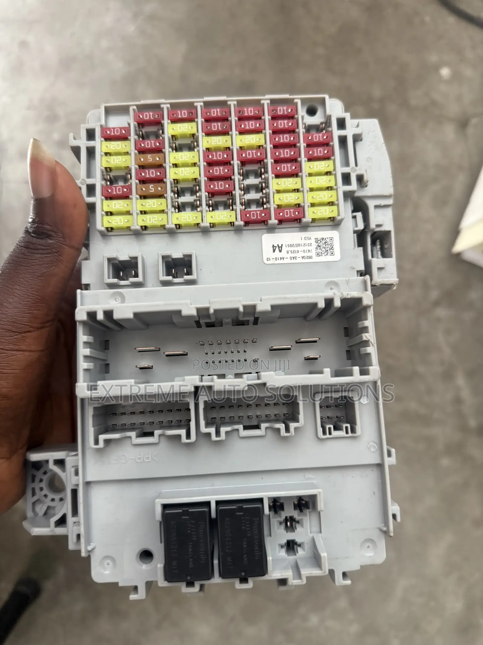 2023 2024 Honda Cr-v Ex-L Interior Cabin Fuse Box Control Module