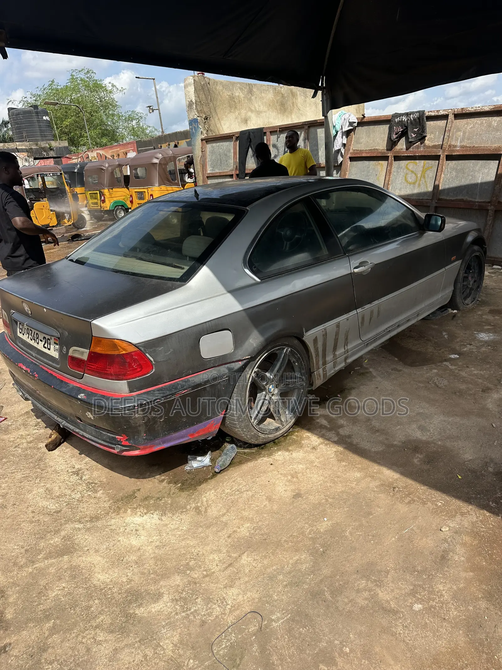 BMW 3 Series 330i RWD 2008 Gray