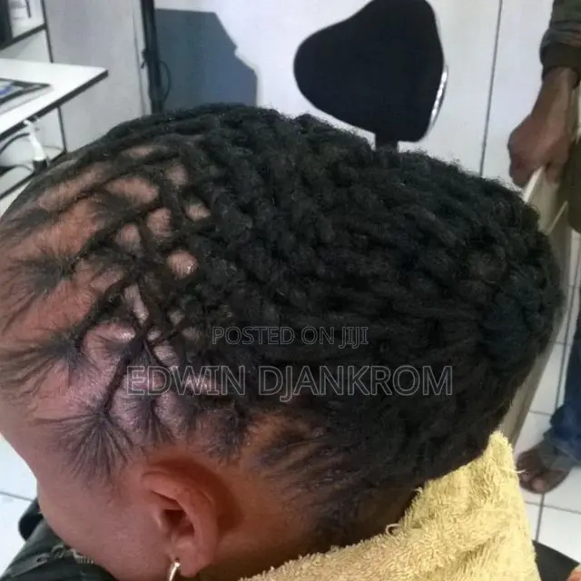Professional Dreadlocks Retwist and Style
