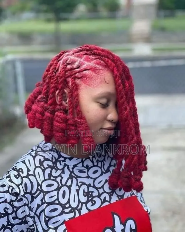 Professional Dreadlocks Retwist and Style