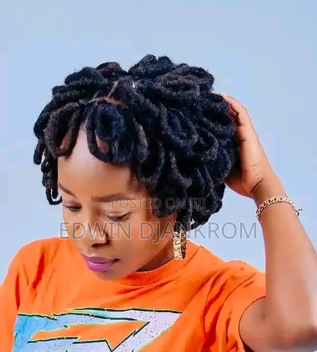 Professional Dreadlocks Retwist and Style