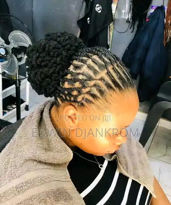 Professional Dreadlocks Retwist and Style
