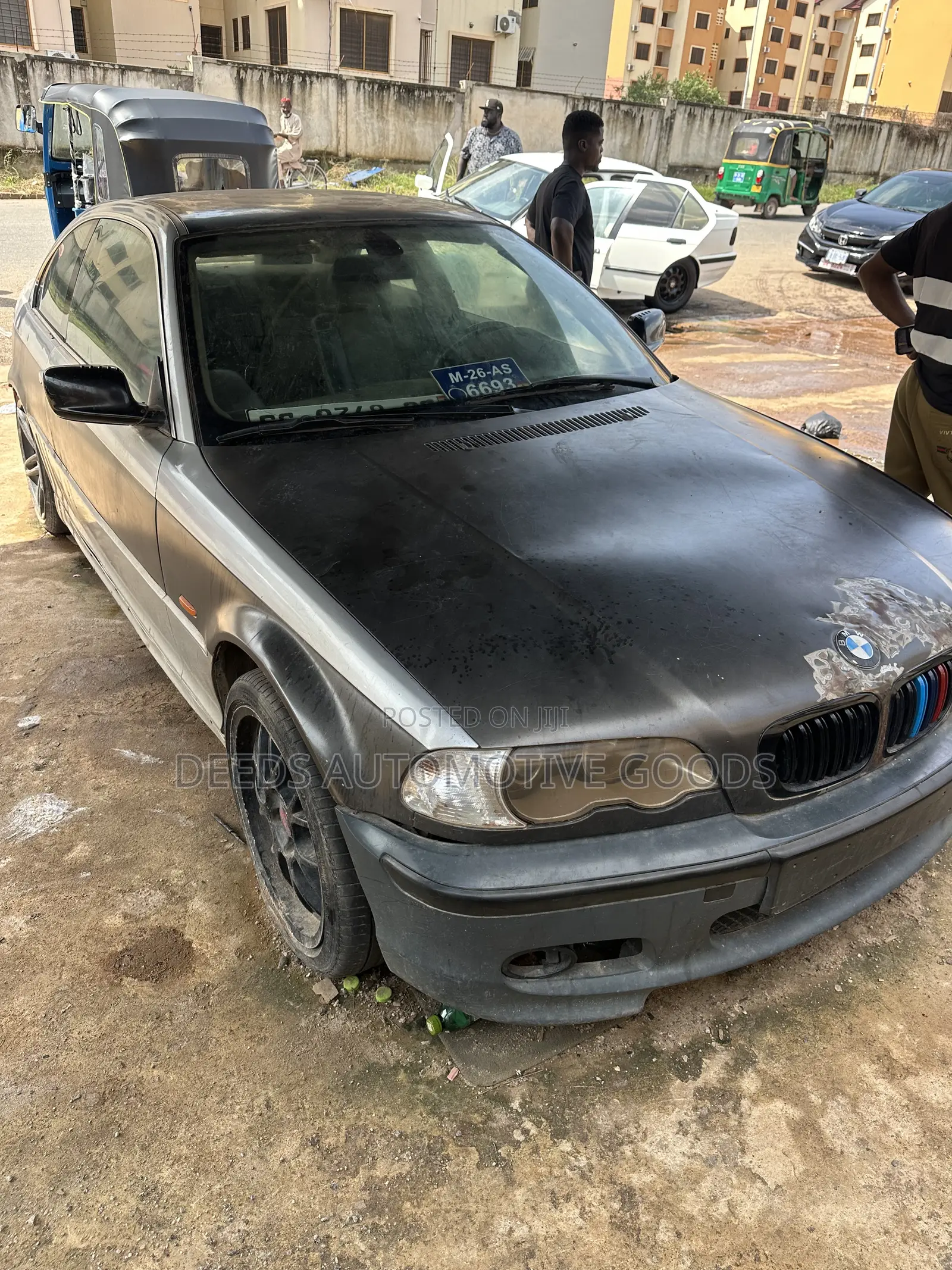 BMW 3 Series 330i RWD 2008 Gray